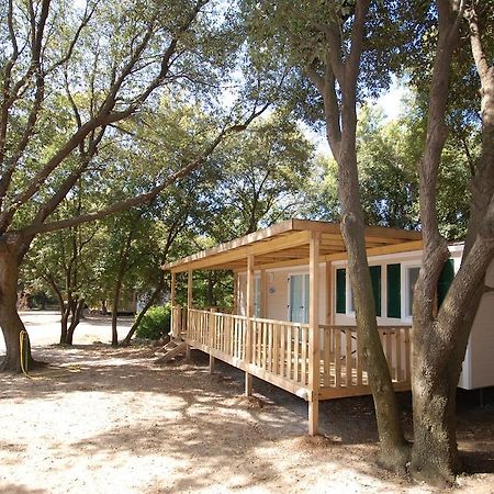 Camping Village Parco Della Gallinara Anzio Dış mekan fotoğraf